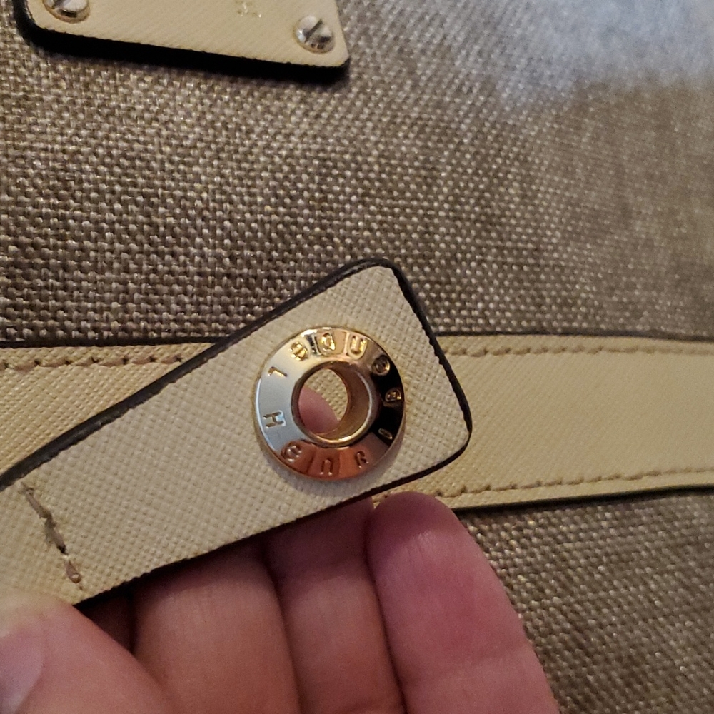 SOLD☆Henri bendel jetsetter large backpack convertible. - Picture 8 of 17